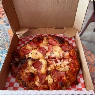 Personal Hawaiian Pizza