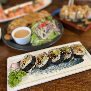 Eel Roll - @rayz