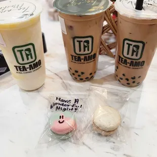 mango cheese breeze, tea-amo house tea, and macarons (cotton candy and cookies n cream)