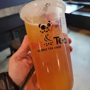 Strawberry mango iced tea