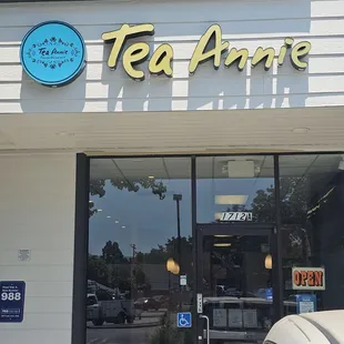 7-24-24. Storefront, exterior