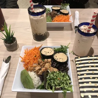 Strawberry Almond Frost