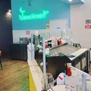 Super clean open kitcken, you can watch them making drinks while waiting.
