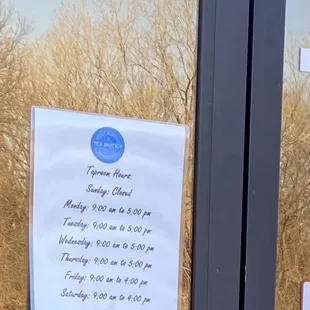 Store hours aka bankers hours