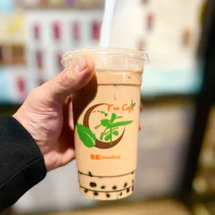 HONG KONG STYLE MILK TEA W/BOBA