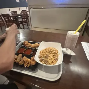 noodles, noodle soup, ramen, ramen and noodles, food, noodle dish