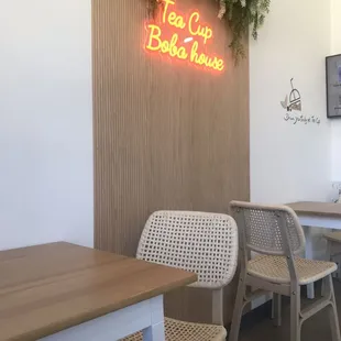 Relaxing environment with cute decor