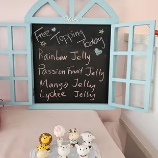 Free toppings today only (8-1-23): Soft Opening