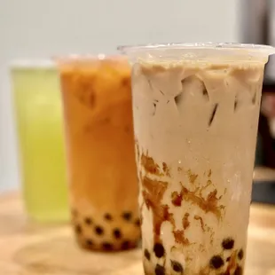 Lychee green tea Thai tea w boba  Tiger Milk with Boba