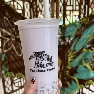 Taro Coconut Milk w/ Agar Boba
