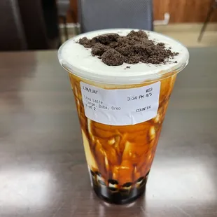 Lava latte w/ regular boba topped with crushed Oreos