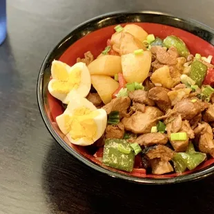 黄焖鸡盖饭