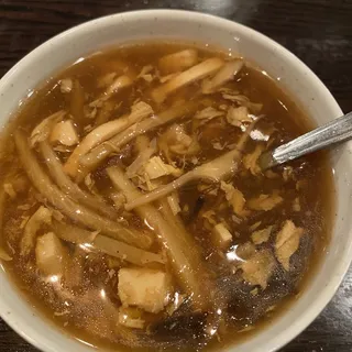 HOT & SOUR SOUP