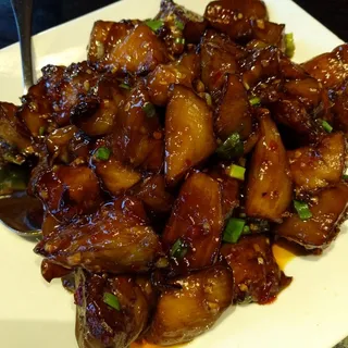 EGGPLANT IN GARLIC SAUCE