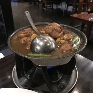 CHESTNUT CHICKEN