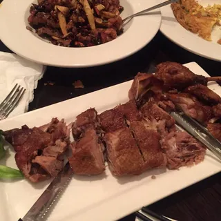 TEA SMOKED DUCK (HALF)