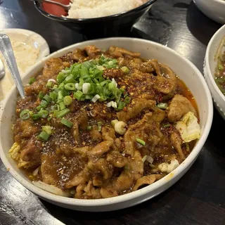 HOUSE SPICY PORK