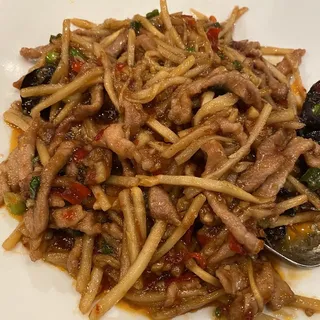 SHREDDED PORK IN GARLIC SAUCE