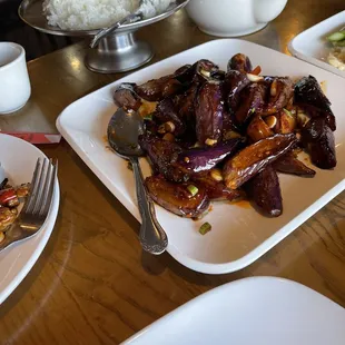 Eggplant in garlic sauce