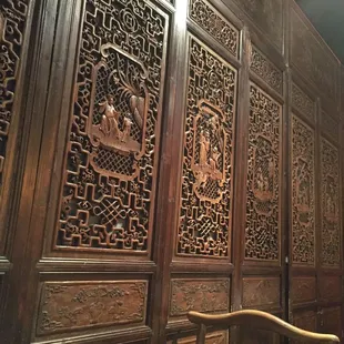 The walls are so fun to look at.