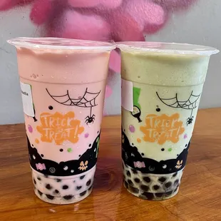 10.01.22 Strawberry/Banana Smoothie and Avocado Smoothie