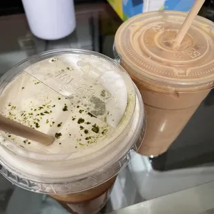 C5. Rose Oolong Tea Salted Cream &amp; M5. Oolong Milk Tea