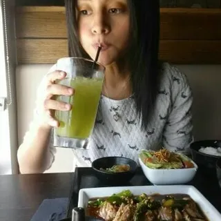 Alexa C.