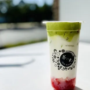 Strawberry Fluffy Matcha  =)