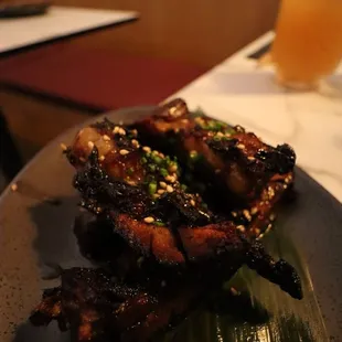 food, chicken wings and fried chicken