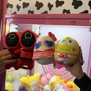 New claw machine toys