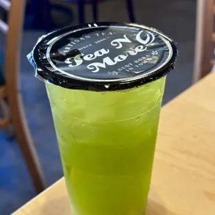 Kiwi with lychee jelly