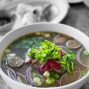 Rare Steak Beef Noodle Soup @whaevaeats