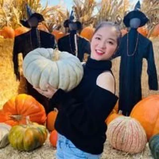 Jiayi Anna Y.