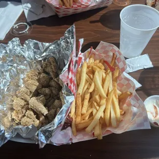 Popcorn chicken and fry&apos;s combo