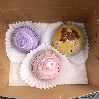 Purple Yam Pork Flossy Sung Mochi