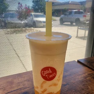 Mango Yogurt Smoothie