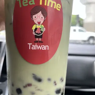 Green milk tea with large tapioca and azuki beans