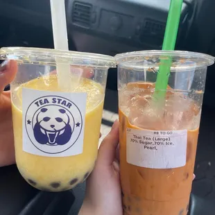 The peach mango slush+ boba &amp; Thai tea