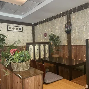 Traditional style seating