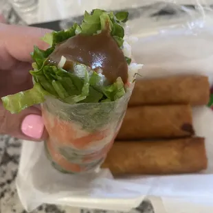 Spring rolls, Eggrolls