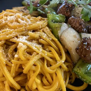 Garlic noodles with shaken beef