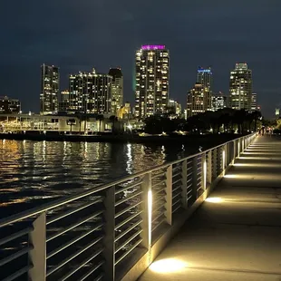 City view from the walk to the restaurant