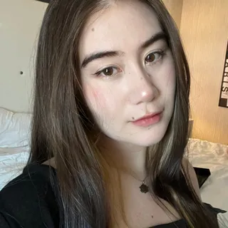 Lisa B.