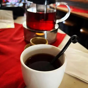 Vanilla Rooibos Tea...kept warm the entire time each sip was nice and warm to the last drop