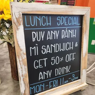 Great week day lunch special.