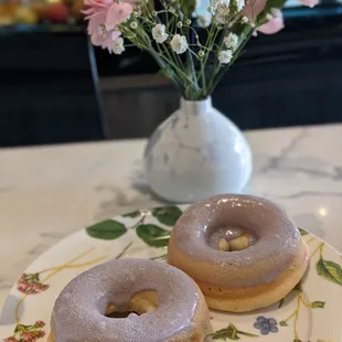 Ube mochi donuts