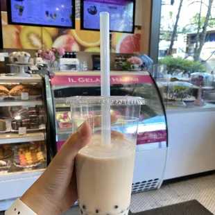 signature milk tea with pearls, no ice. (did not drink yet)