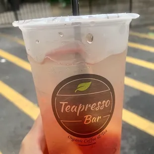 Strawberry lemonade