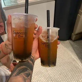 Plantation Tea &amp; Tropic osmanthus tea   With honey boba and Strawberry popping boba
