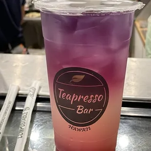 Waikiki Sunset - tastes like a very good lemonade